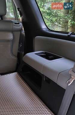 Позашляховик / Кросовер Toyota Sequoia 2017 в Києві