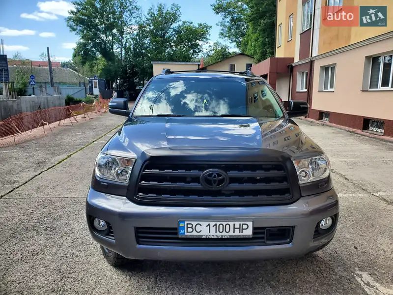 Toyota Sequoia 2017