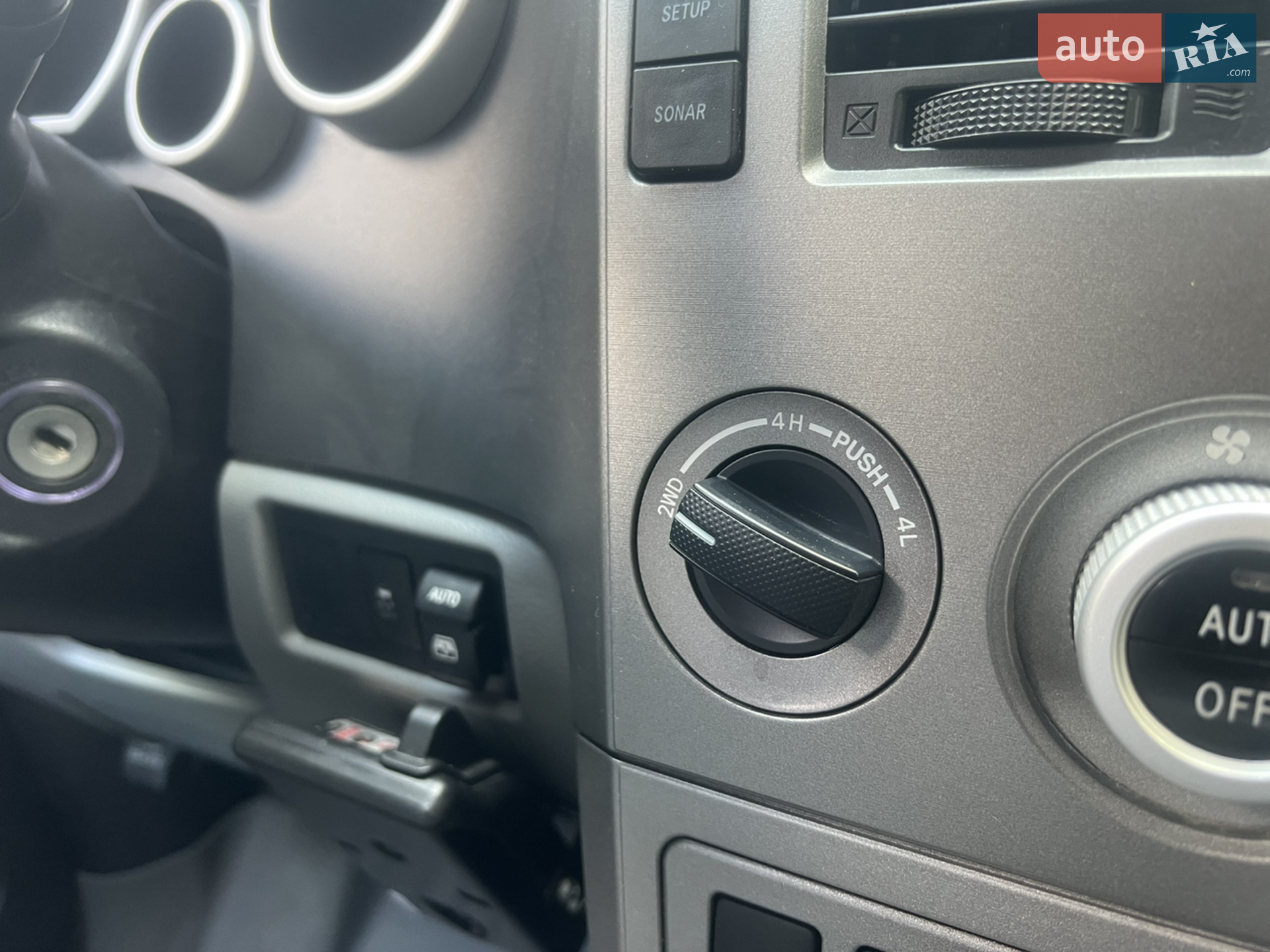 2016 Toyota Sequoia - мініатюра 18