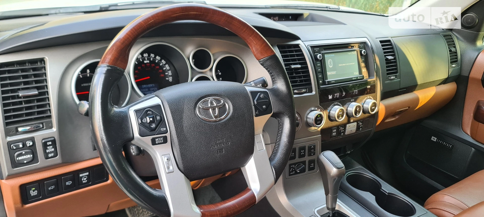 2016 Toyota Sequoia - мініатюра 10