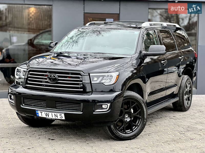 Toyota Sequoia 2018