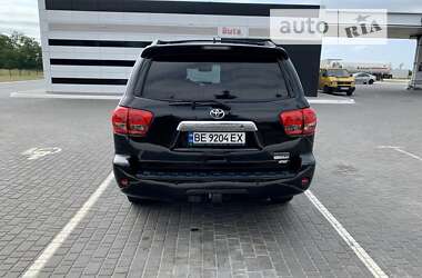 Внедорожник / Кроссовер Toyota Sequoia 2016 в Ивано-Франковске