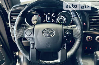 Позашляховик / Кросовер Toyota Sequoia 2021 в Києві