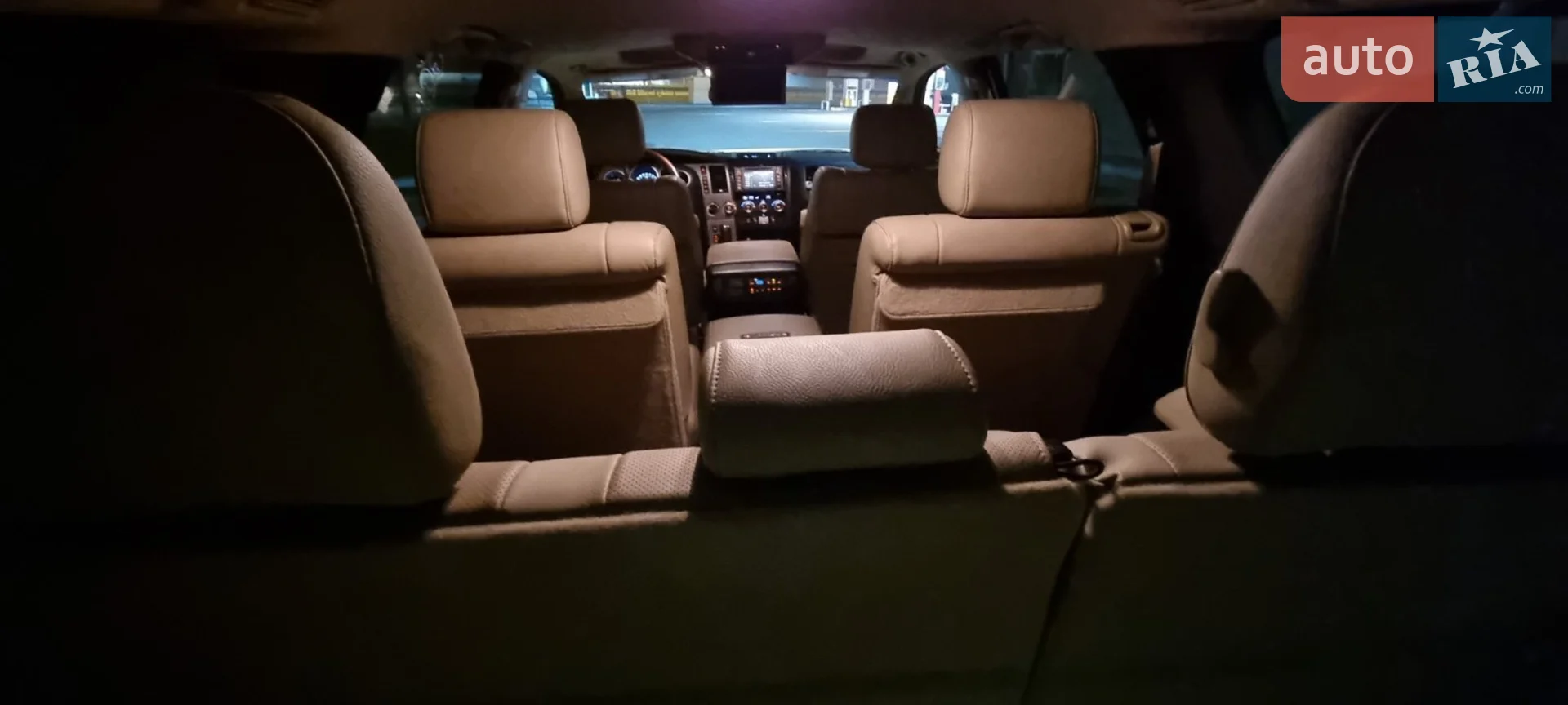 2016 Toyota Sequoia - мініатюра 8