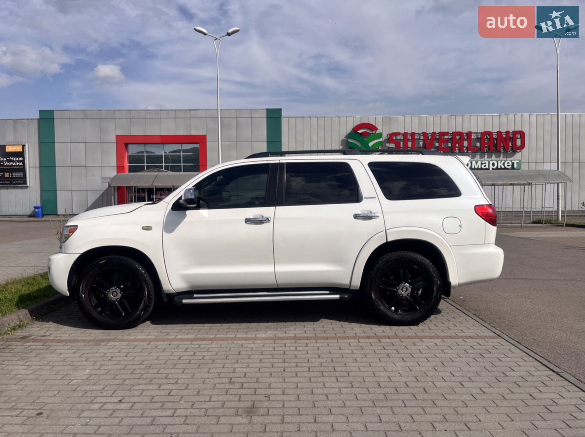 2012 Toyota Sequoia - мініатюра 3