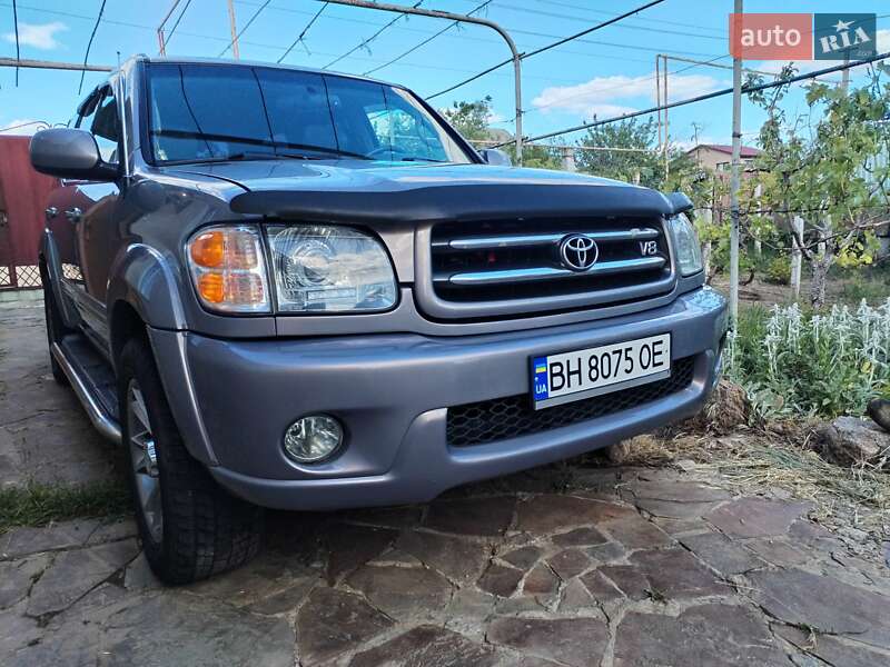 Позашляховик / Кросовер Toyota Sequoia 2002 в Одесі