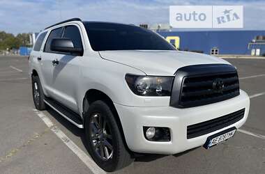 Позашляховик / Кросовер Toyota Sequoia 2008 в Дніпрі