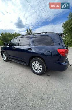 Внедорожник / Кроссовер Toyota Sequoia 2008 в Прилуках