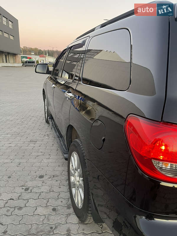 Внедорожник / Кроссовер Toyota Sequoia 2008 в Львове