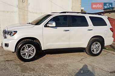 Внедорожник / Кроссовер Toyota Sequoia 2008 в Одессе