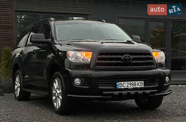 Внедорожник / Кроссовер Toyota Sequoia 2010 в Львове