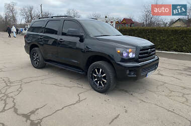 Позашляховик / Кросовер Toyota Sequoia 2012 в Києві