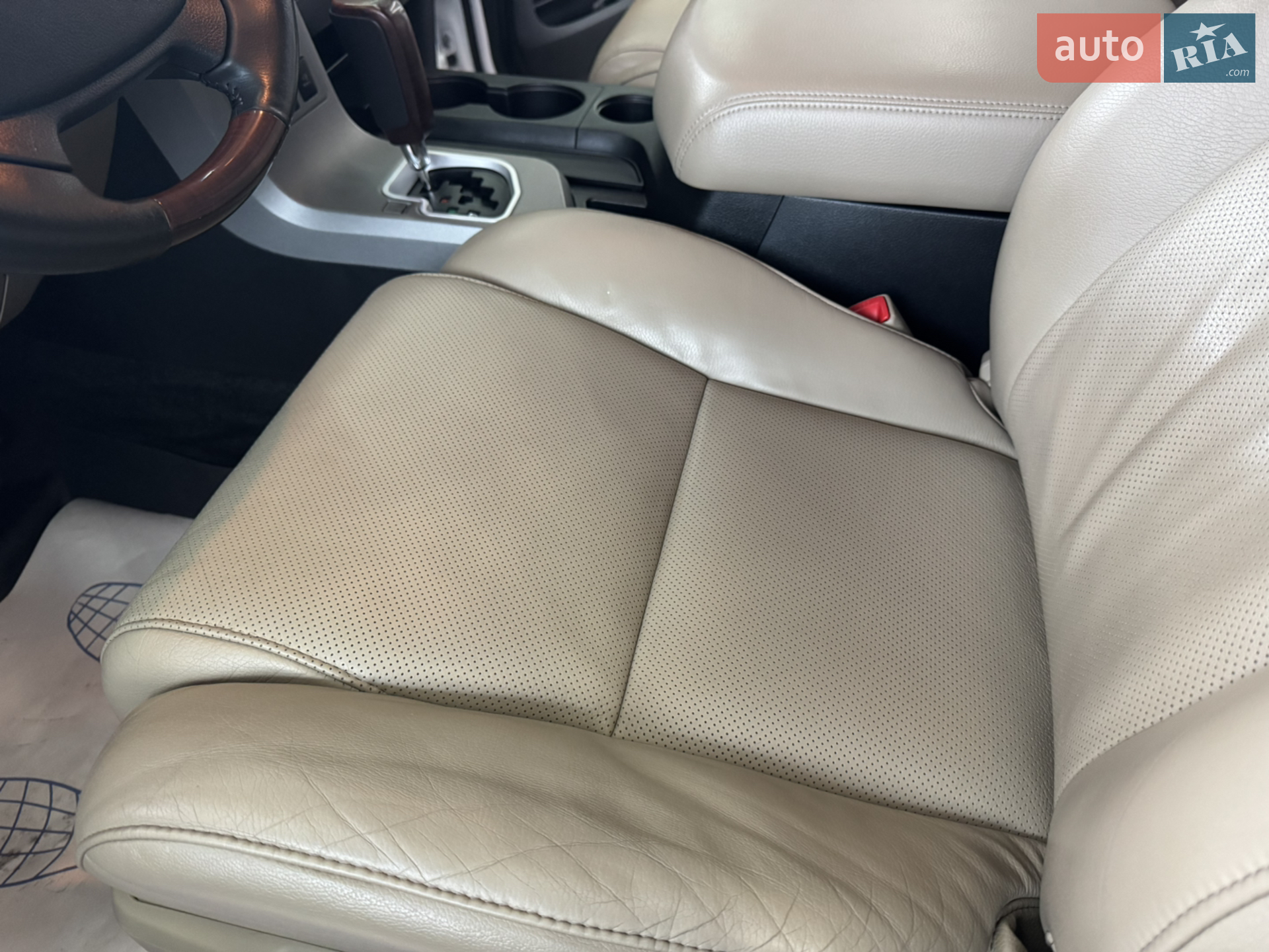 2013 Toyota Sequoia - мініатюра 10