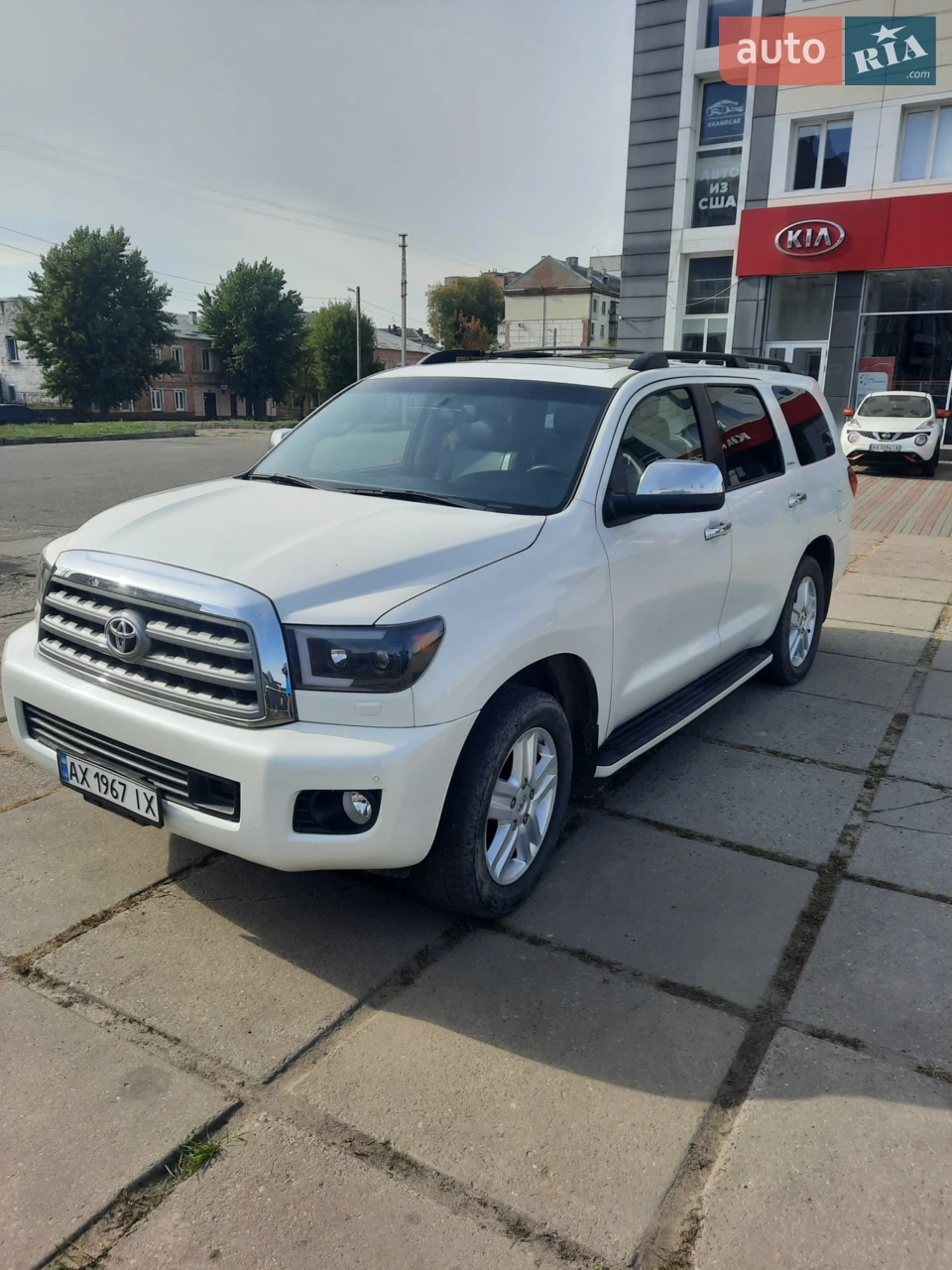 2010 Toyota Sequoia - мініатюра 28