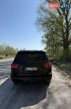Внедорожник / Кроссовер Toyota Sequoia 2008 в 