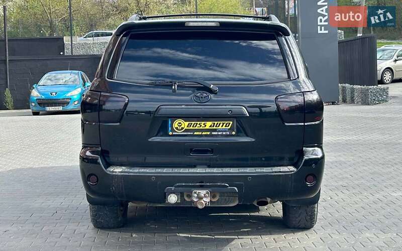 Внедорожник / Кроссовер Toyota Sequoia 2008 в Черновцах