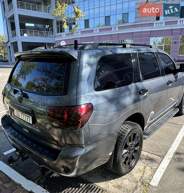 Внедорожник / Кроссовер Toyota Sequoia 2007 в Одессе