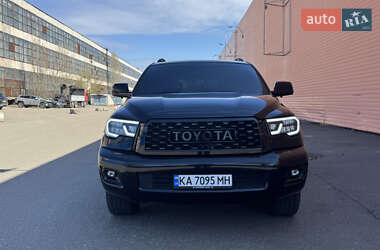 Позашляховик / Кросовер Toyota Sequoia 2008 в Києві