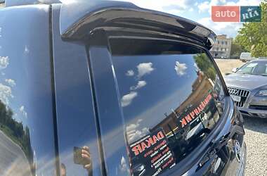 Внедорожник / Кроссовер Toyota Sequoia 2008 в 