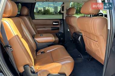 Внедорожник / Кроссовер Toyota Sequoia 2008 в 