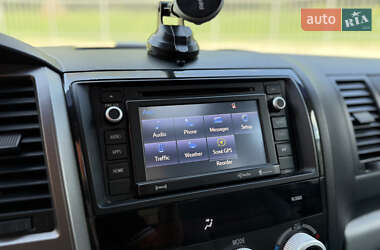 Внедорожник / Кроссовер Toyota Sequoia 2015 в 