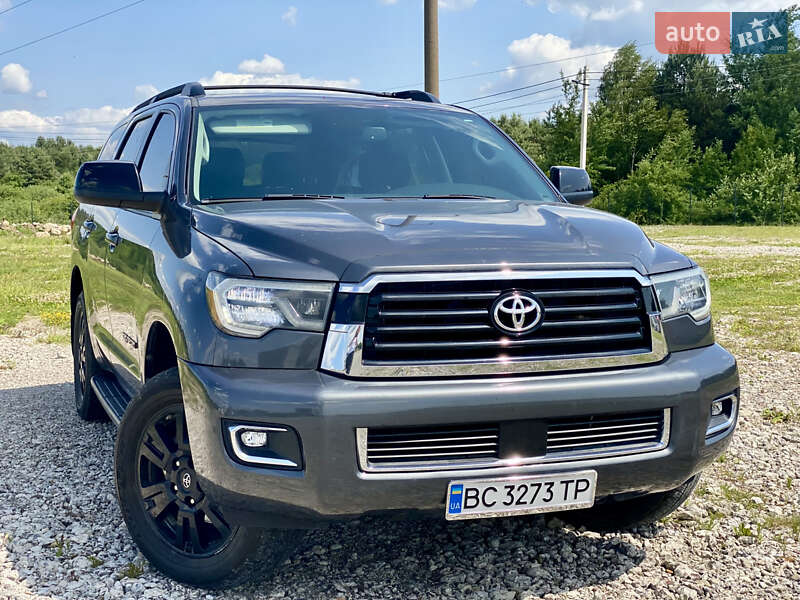 Внедорожник / Кроссовер Toyota Sequoia 2019 в 