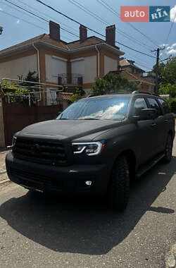 Внедорожник / Кроссовер Toyota Sequoia 2010 в Одессе