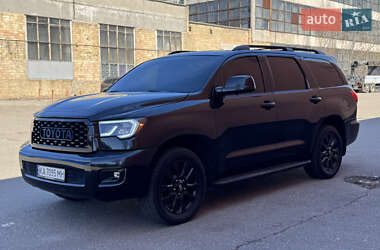Внедорожник / Кроссовер Toyota Sequoia 2008 в 