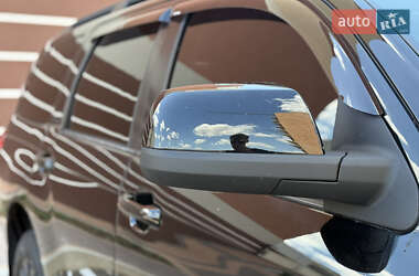 Внедорожник / Кроссовер Toyota Sequoia 2012 в 