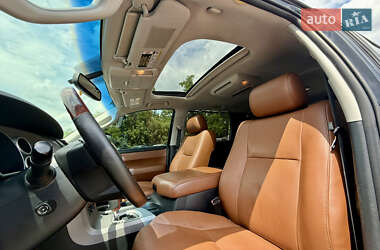 Внедорожник / Кроссовер Toyota Sequoia 2012 в 