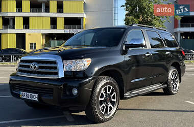 Позашляховик / Кросовер Toyota Sequoia 2015 в Києві
