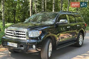 Внедорожник / Кроссовер Toyota Sequoia 2013 в Умани