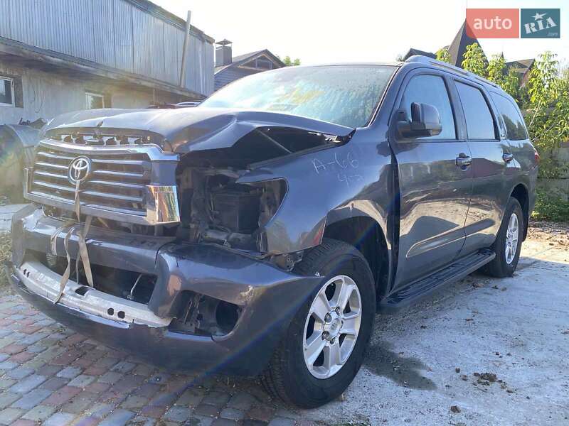 Позашляховик / Кросовер Toyota Sequoia 2019 в Києві