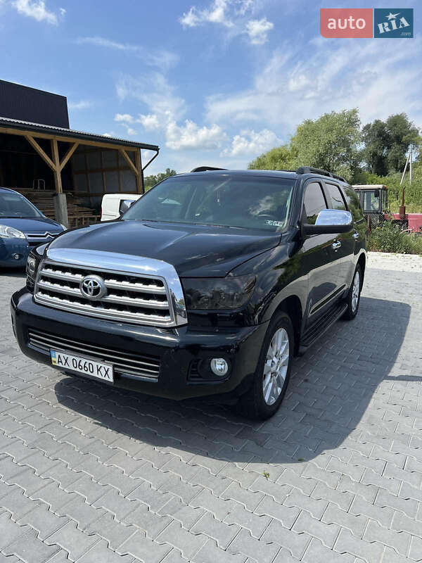 Toyota Sequoia 2008