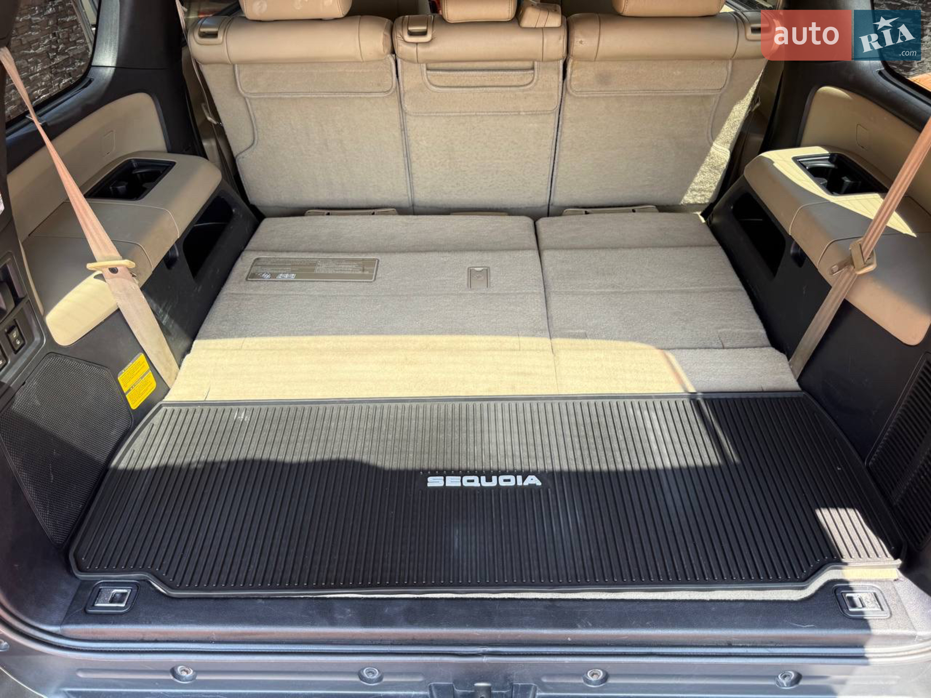 2015 Toyota Sequoia - мініатюра 19