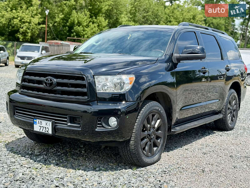 Toyota Sequoia 2012