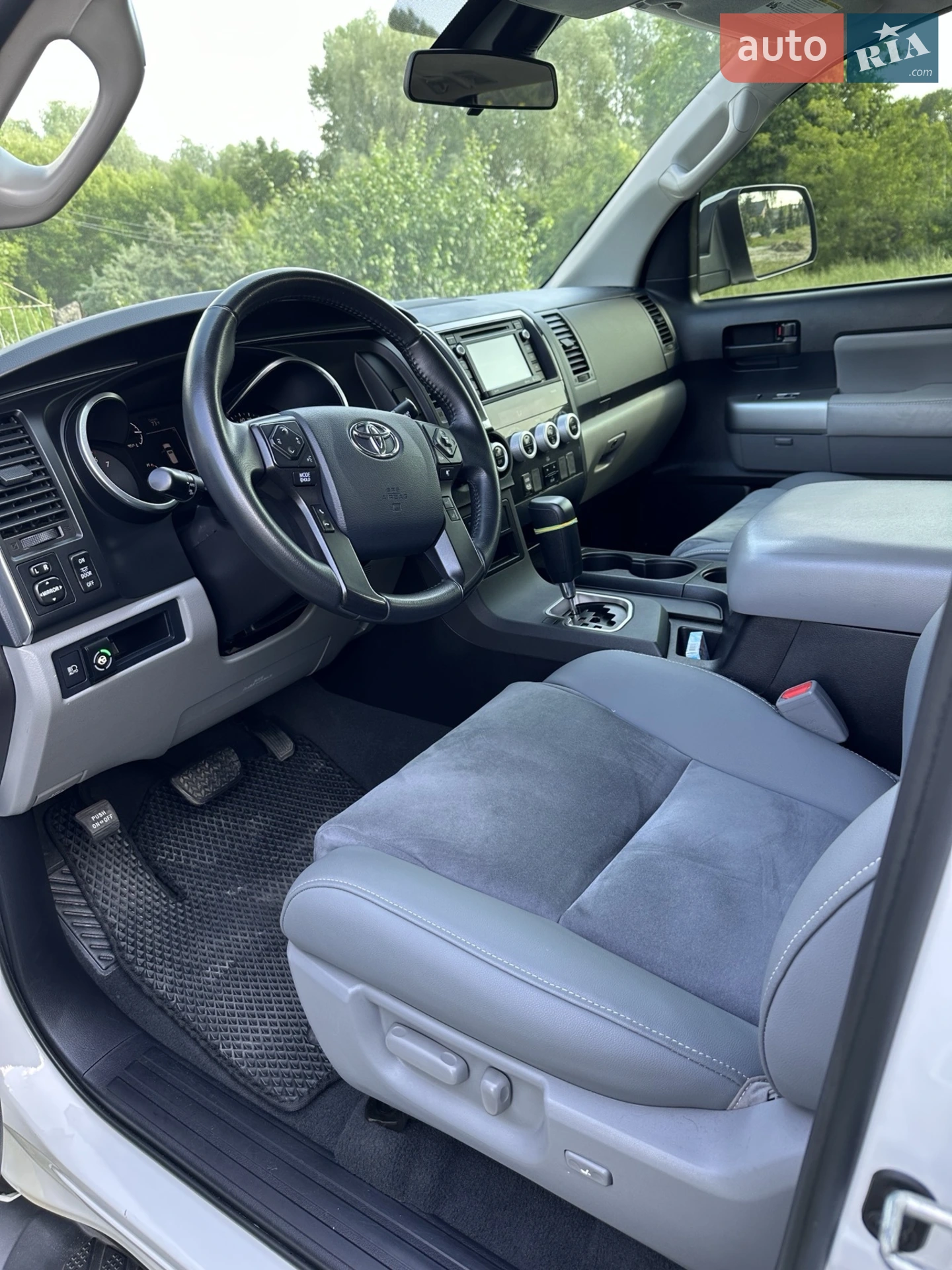 2019 Toyota Sequoia - мініатюра 8