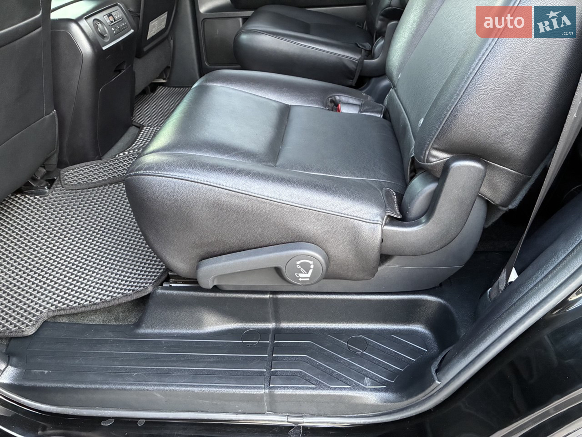 2014 Toyota Sequoia - мініатюра 23