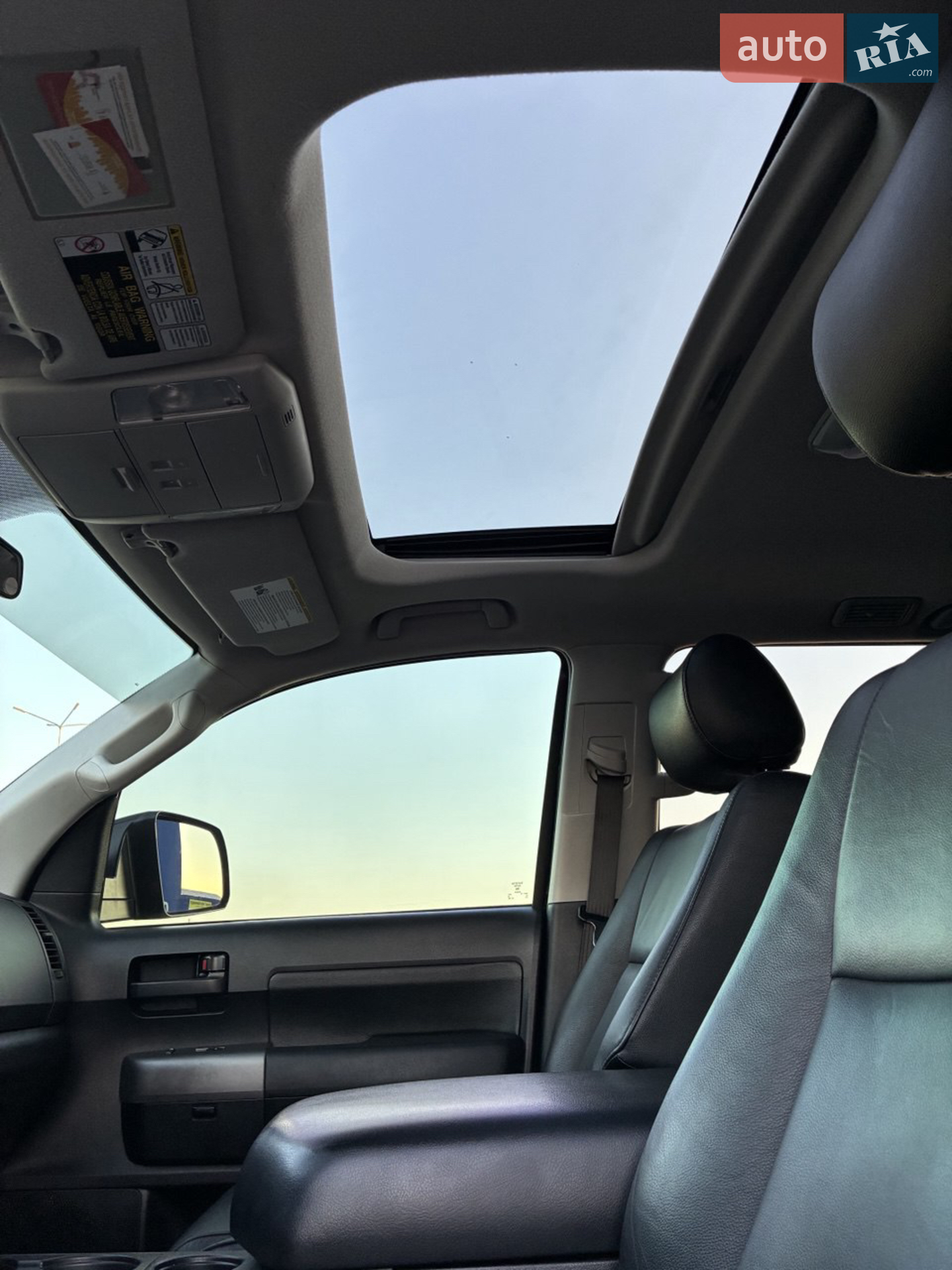 2014 Toyota Sequoia - мініатюра 51
