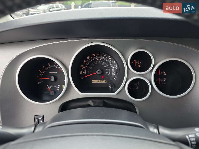 Позашляховик / Кросовер Toyota Sequoia 2014 в Коломиї фото 28 Позашляховик / Кросовер Toyota Sequoia 2014 в Коломиї