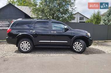 Внедорожник / Кроссовер Toyota Sequoia 2012 в 