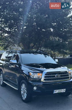 Внедорожник / Кроссовер Toyota Sequoia 2008 в 