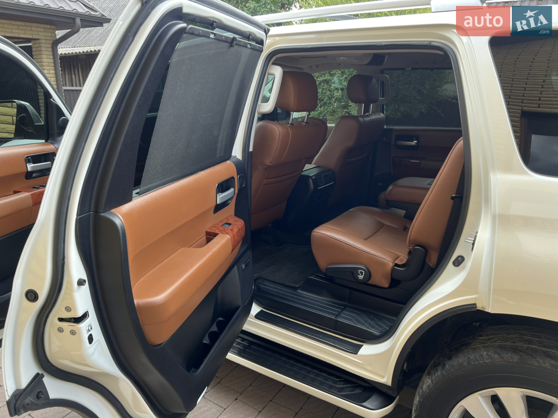 2018 Toyota Sequoia - мініатюра 9