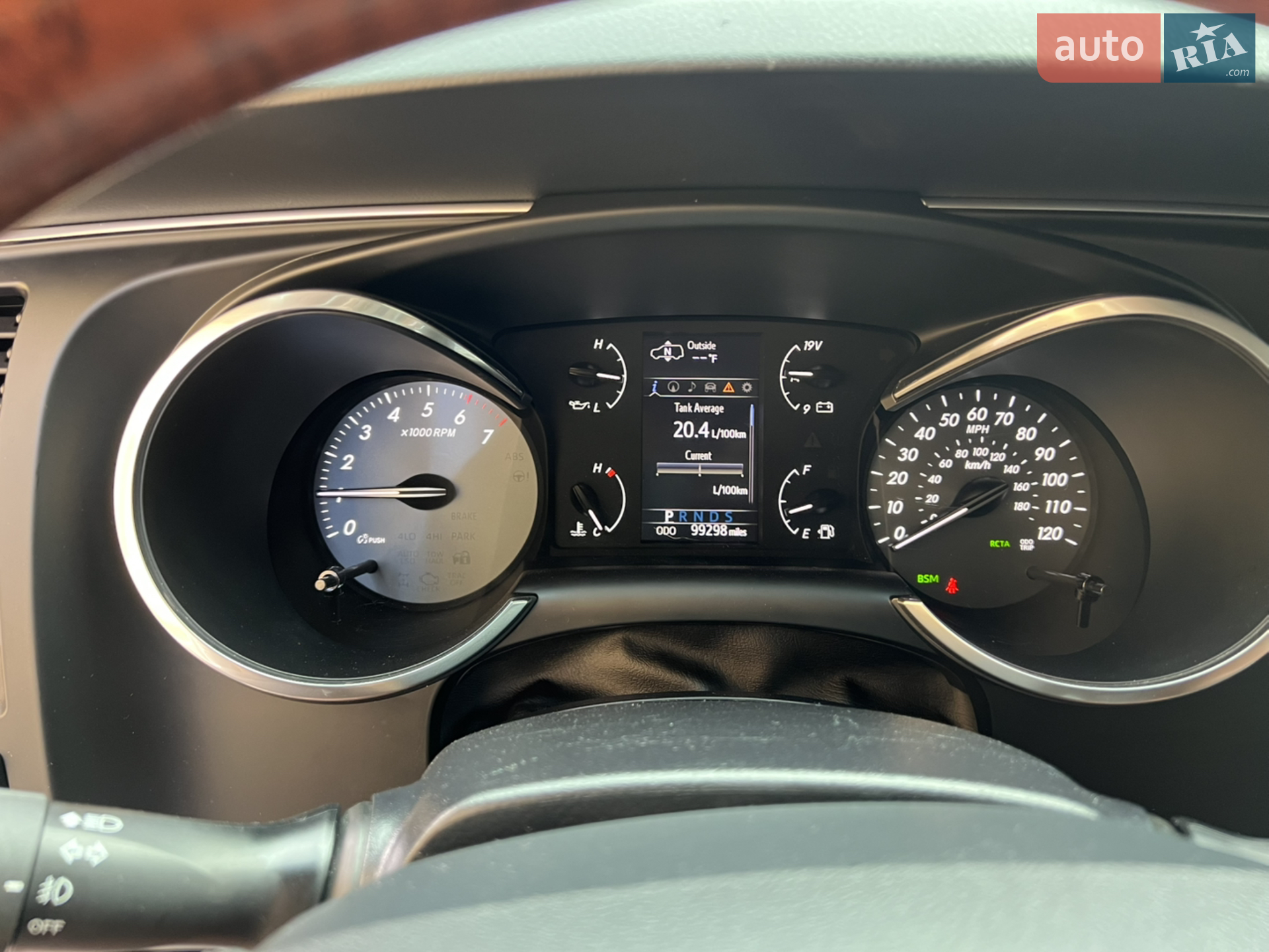 2018 Toyota Sequoia - мініатюра 16