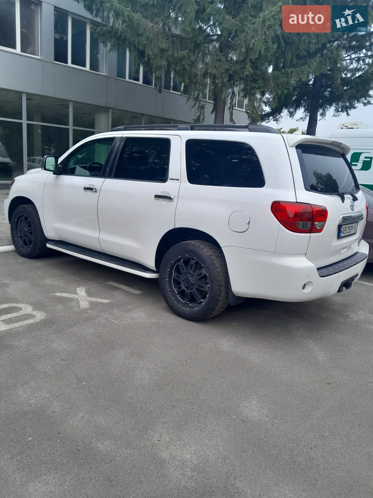 2013 Toyota Sequoia - мініатюра 12