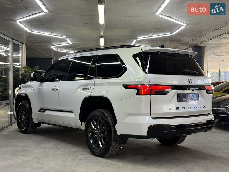 Позашляховик / Кросовер Toyota Sequoia 2023 в Одесі фото 11 Позашляховик / Кросовер Toyota Sequoia 2023 в Одесі