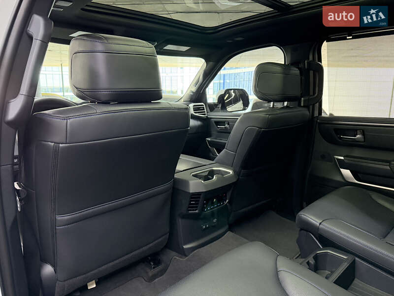 Позашляховик / Кросовер Toyota Sequoia 2023 в Одесі фото 23 Позашляховик / Кросовер Toyota Sequoia 2023 в Одесі