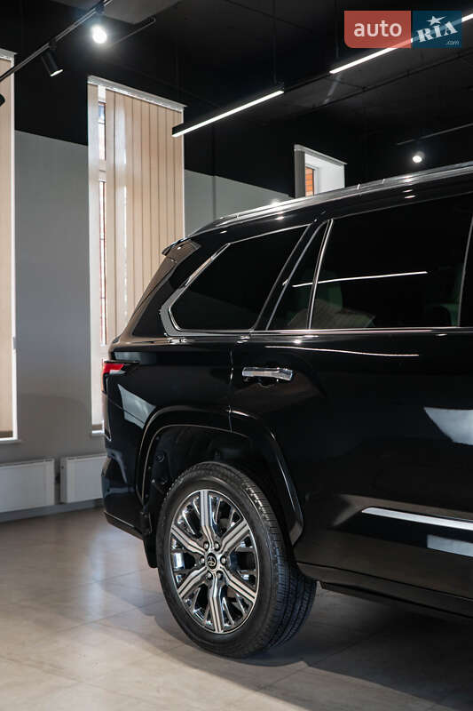 Внедорожник / Кроссовер Toyota Sequoia 2025 в Киеве фото 18 Внедорожник / Кроссовер Toyota Sequoia 2025 в Киеве