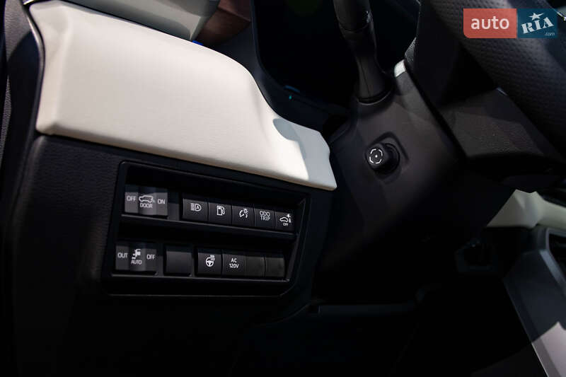 Внедорожник / Кроссовер Toyota Sequoia 2025 в Киеве фото 35 Внедорожник / Кроссовер Toyota Sequoia 2025 в Киеве