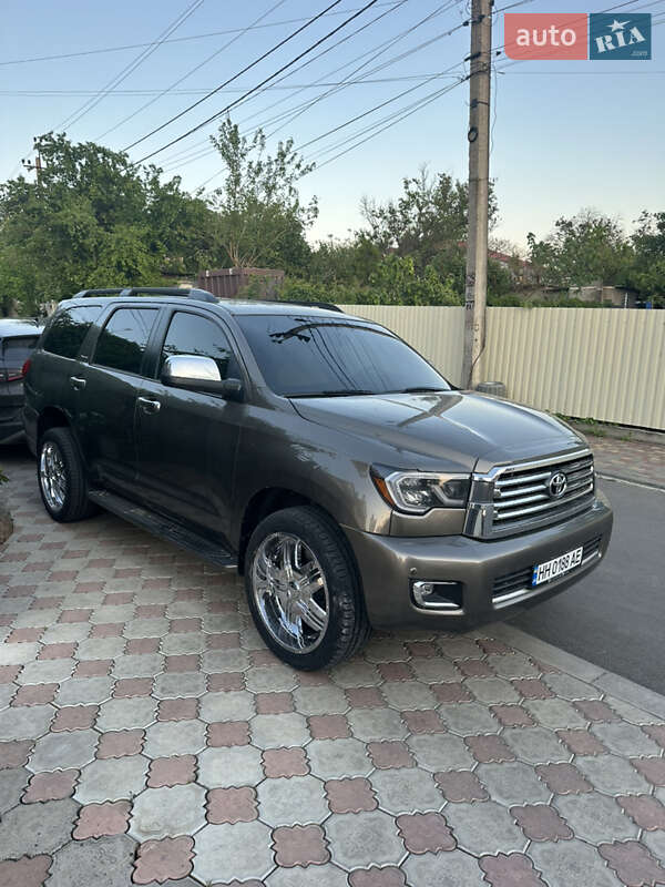 Внедорожник / Кроссовер Toyota Sequoia 2008 в Одессе